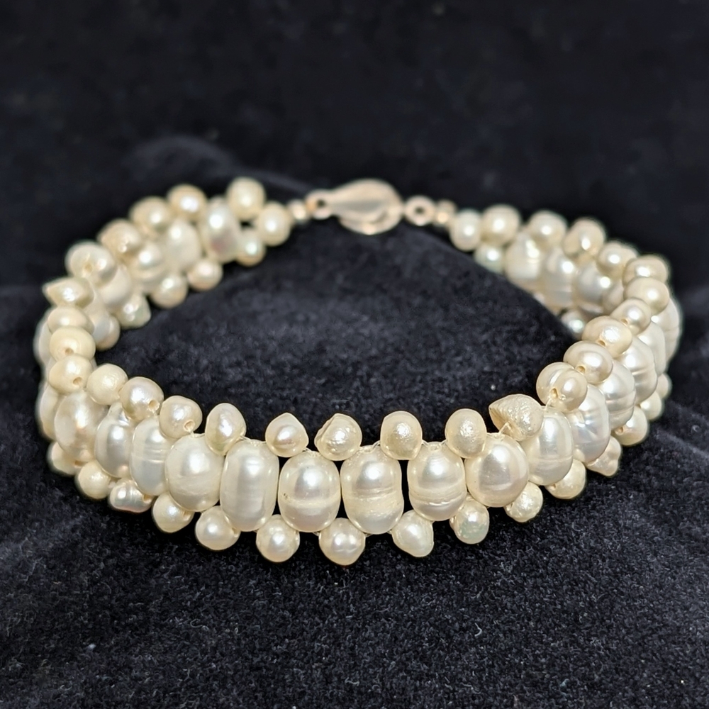 Vintage Teng Yue Woven Pearl Bracelet